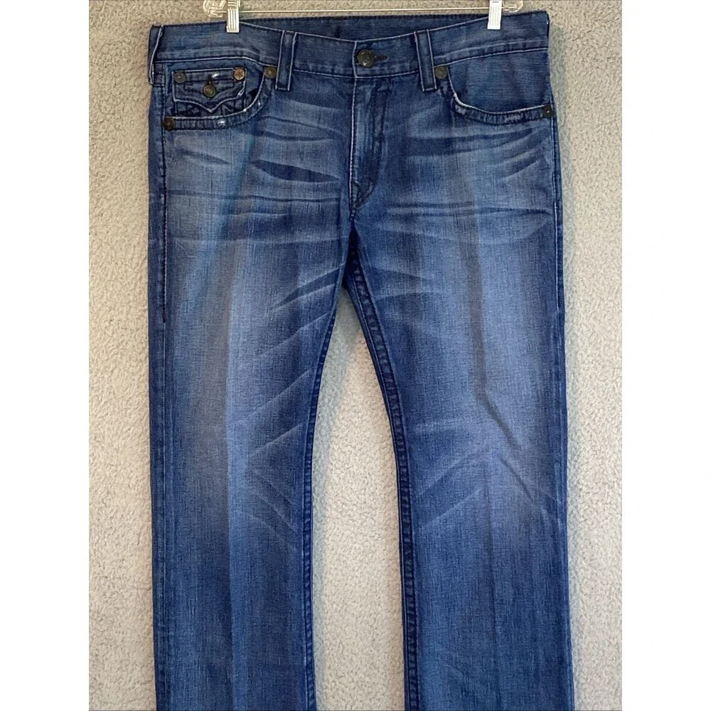 True Religion Mens Ricky Big T Relaxed Straight Blue Jeans 40x34 Whiskers (flaw)